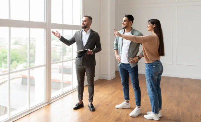 Organized property search process in France for buyers seeking local guidance