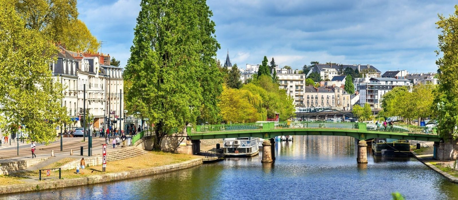 International buyers researching property in Nantes, France and planning a move to France.