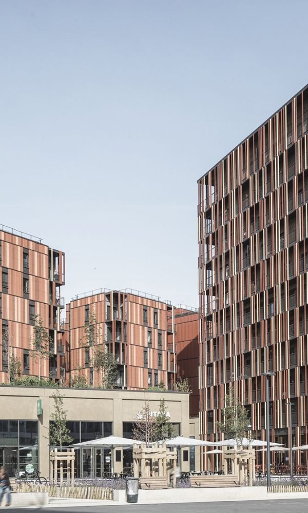 Residential property in Marseille representing local housing prices and buyer value